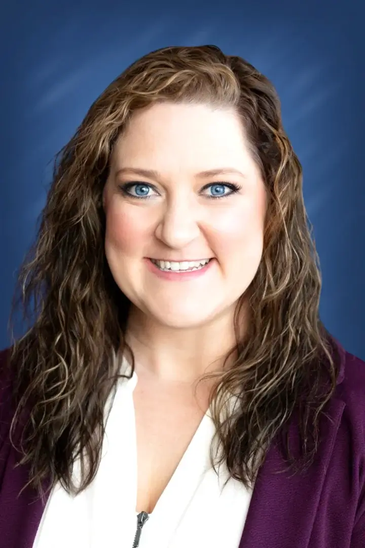 Meg Massey Headshot